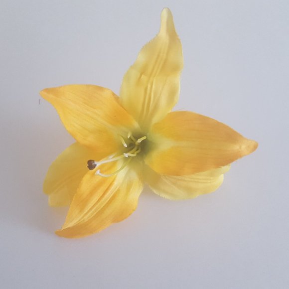 Flower Hair Accessories - Picture 6 of 11